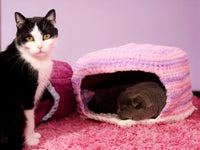Crochet pattern - cat or dog cave