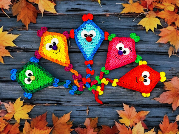 Häkelanleitung - Lustige Herbstdrachen Deko|Blumenstecker